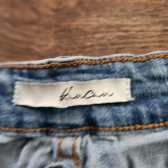 KanCan distressed Jeans 11/29 - Picture 4 of 10